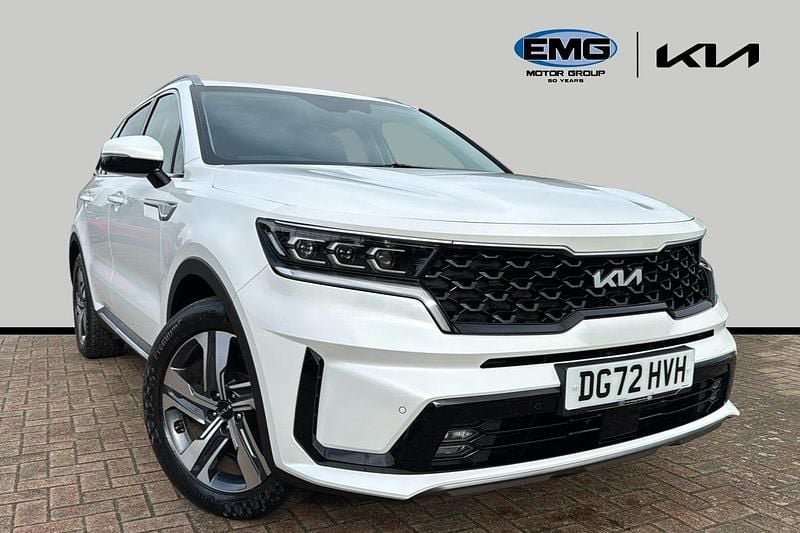 White pearl Used 2022 Kia Sorento 3 SUV | £32,795 (Fair price) - Image 1/3