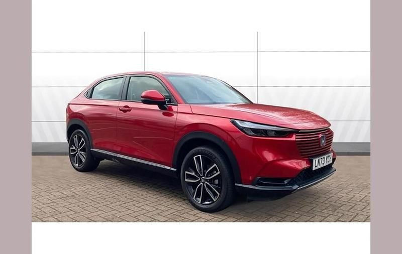 Used Honda HR-V Elegance 131 HP (96 kW) 2023 Red SUV