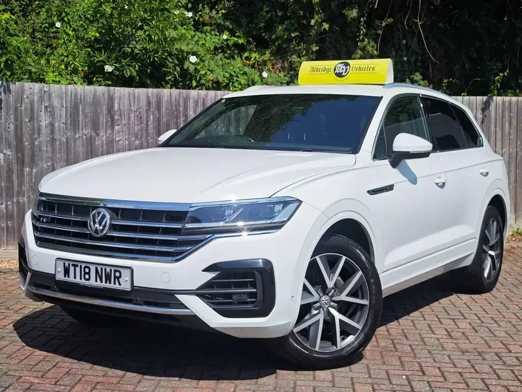 Used VW Touareg R-line 2018 White SUV
