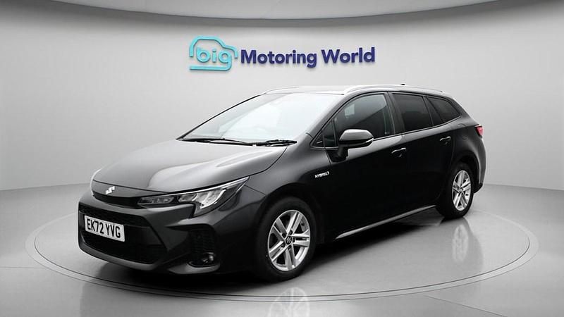 Used Suzuki Swace SZ-T 122 HP (89 kW) 2022 Black Estate