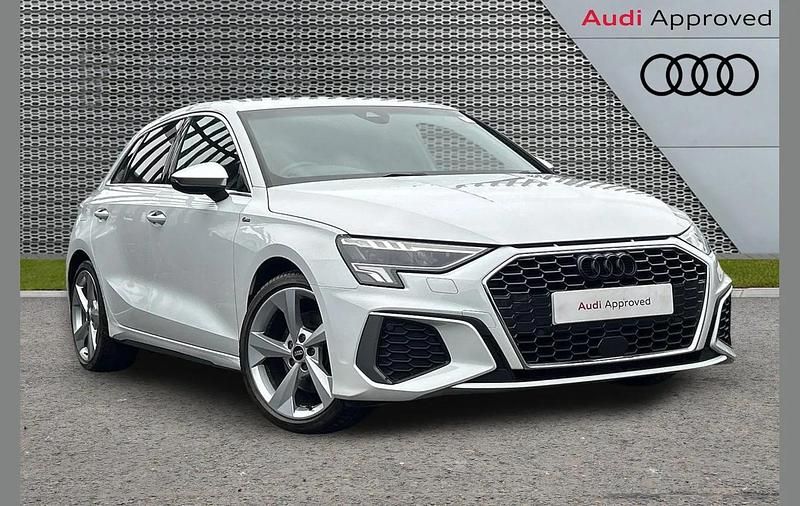 Used Audi A3 S-Line 147 HP (108 kW) 2021 White Sedan