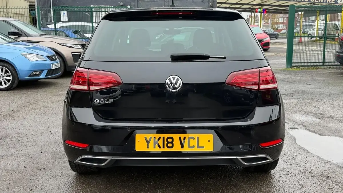 Used VW Golf VII GT 150 HP (110 kW) 2018 Black Hatchback