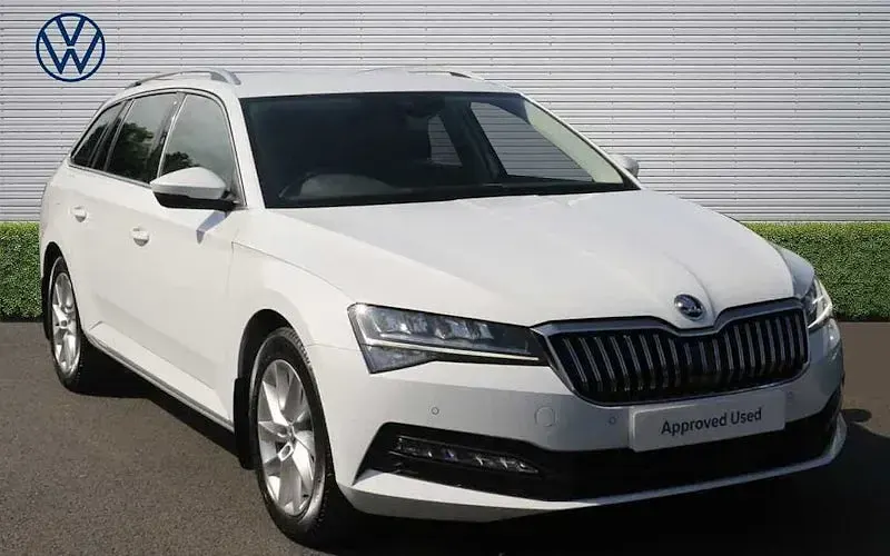 Gebraucht Skoda Superb SE 150 PS (110 kW) 2023 Kombi
