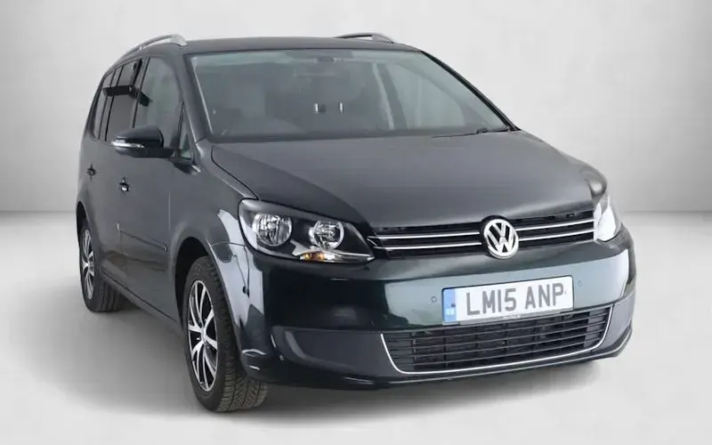 Used VW Touran SE 105 HP (77 kW) 2015 MPV