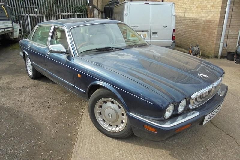 Used Jaguar XJ Sovereign 1999 Sedan