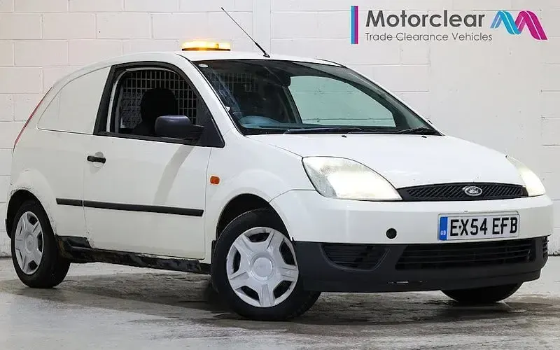 Used Ford Fiesta 68 HP (50 kW) 2004 Hatchback