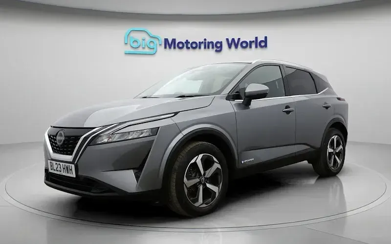 Used Nissan Qashqai N-Connecta 190 HP (139 kW) 2023 Grey SUV