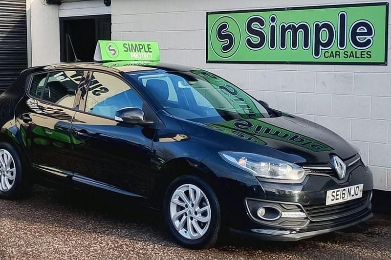 Used 2016 Renault Mégane III Dynamique Hatchback | £3,950 (Fair price) - Image 1/1