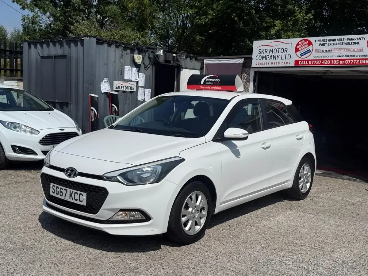Used Hyundai i20 SE 2017 White Hatchback