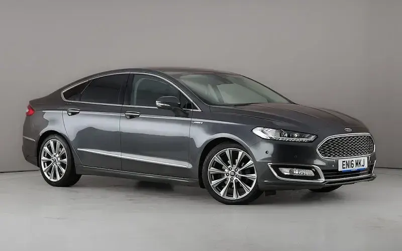 Used Ford Mondeo Vignale 179 HP (131 kW) 2016 Sedan