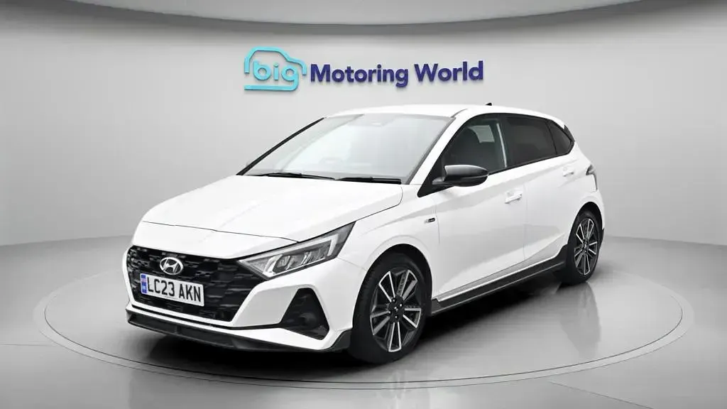 Used Hyundai i20 N Line 120 HP (88 kW) 2023 White Hatchback