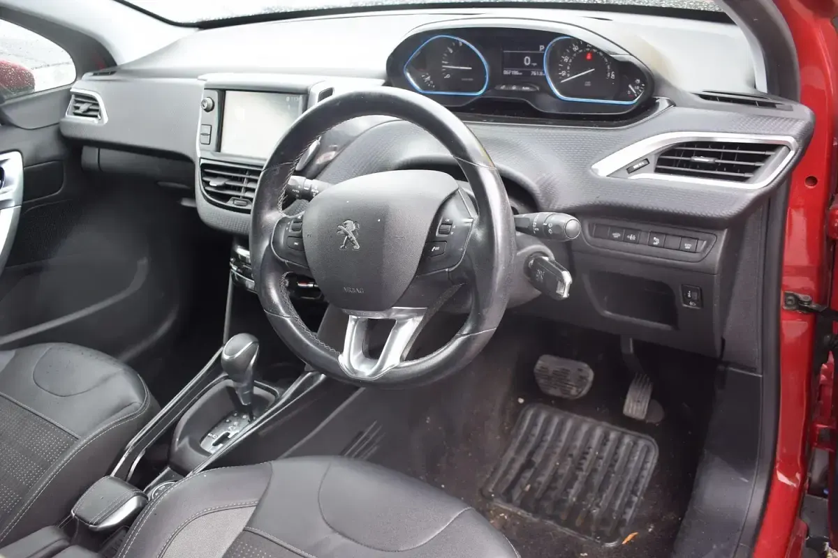Used Peugeot 2008 Allure 2018 Red SUV