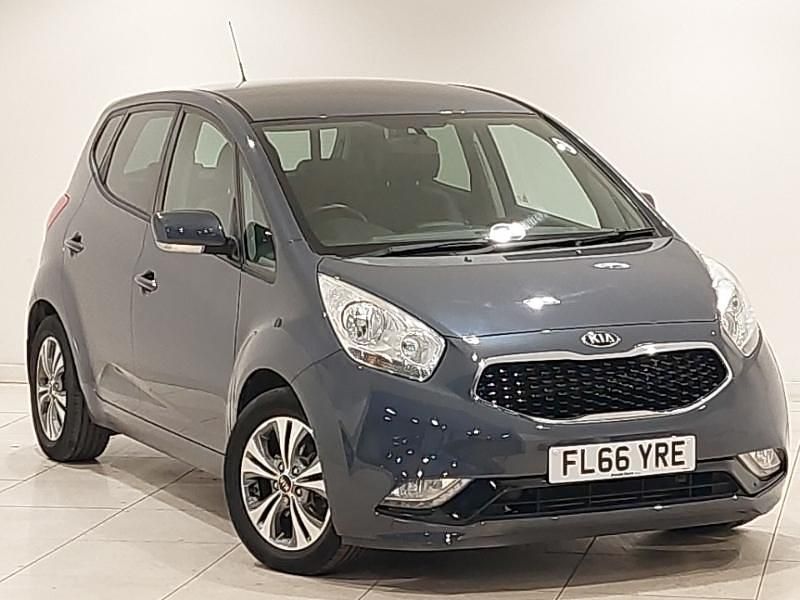Used Kia Venga 123 HP (90 kW) 2016 Blue Hatchback