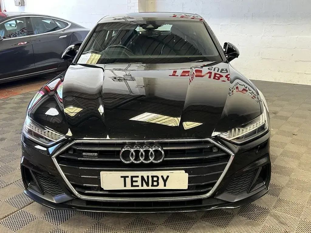 Used Audi A7 Sportback S-Line 286 HP (210 kW) 2019 Black Hatchback