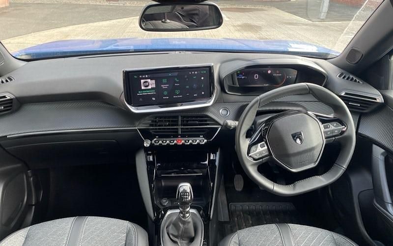 Begagnad Peugeot 2008 Allure 131 HK (96 kW) 2025 Blå SUV