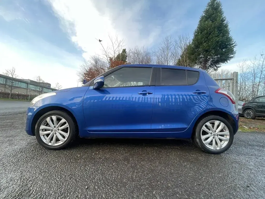 Używany Suzuki Swift SZ4 94 KM (69 kW) 2015 Niebieski Hatchback