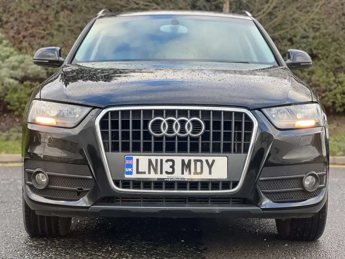 Usado Audi Q3 170 CV (125 kW) 2013 Negro SUV