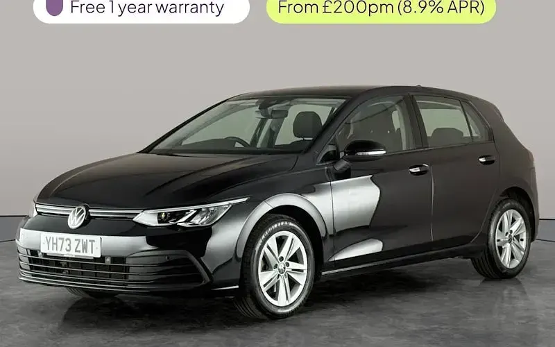 Used VW Golf VIII Life 131 HP (96 kW) 2023 Hatchback