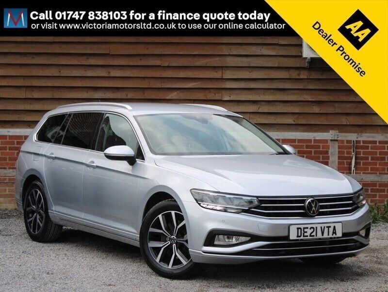 Silver Used 2021 VW Passat SEL Estate | £19,995 (Fair price) - Image 1/4