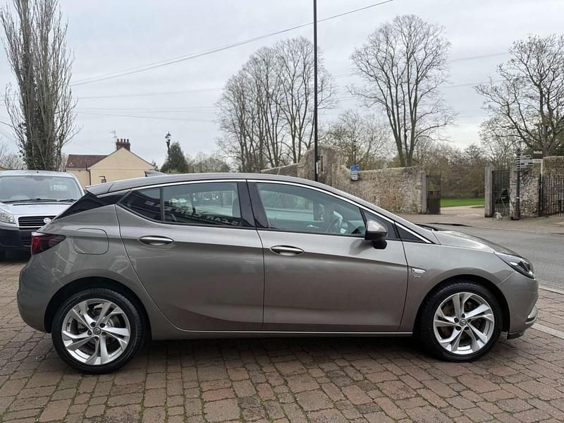 Used Vauxhall Astra SRi 136 HP (100 kW) 2016 Grey Hatchback