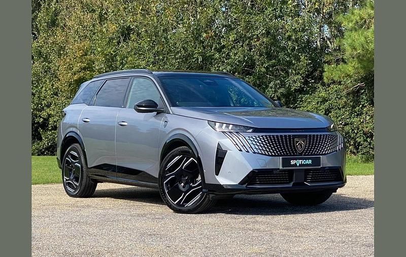 Grey Used 2024 Peugeot 5008 GTi MPV | £39,550 - Image 1/4