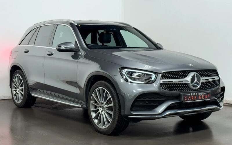 Used 2022 Mercedes GLC300 AMG Line Premium Estate | £35,149 (Good price) - Image 1/4