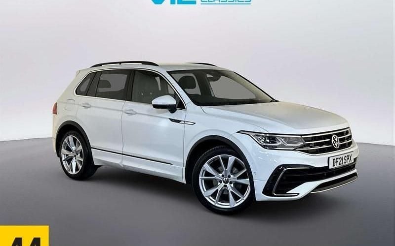 Usado VW Tiguan R-line 150 CV (110 kW) 2023 SUV