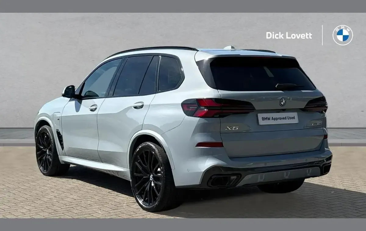 Used BMW X5 M Sport 482 HP (354 kW) 2025 Grey SUV