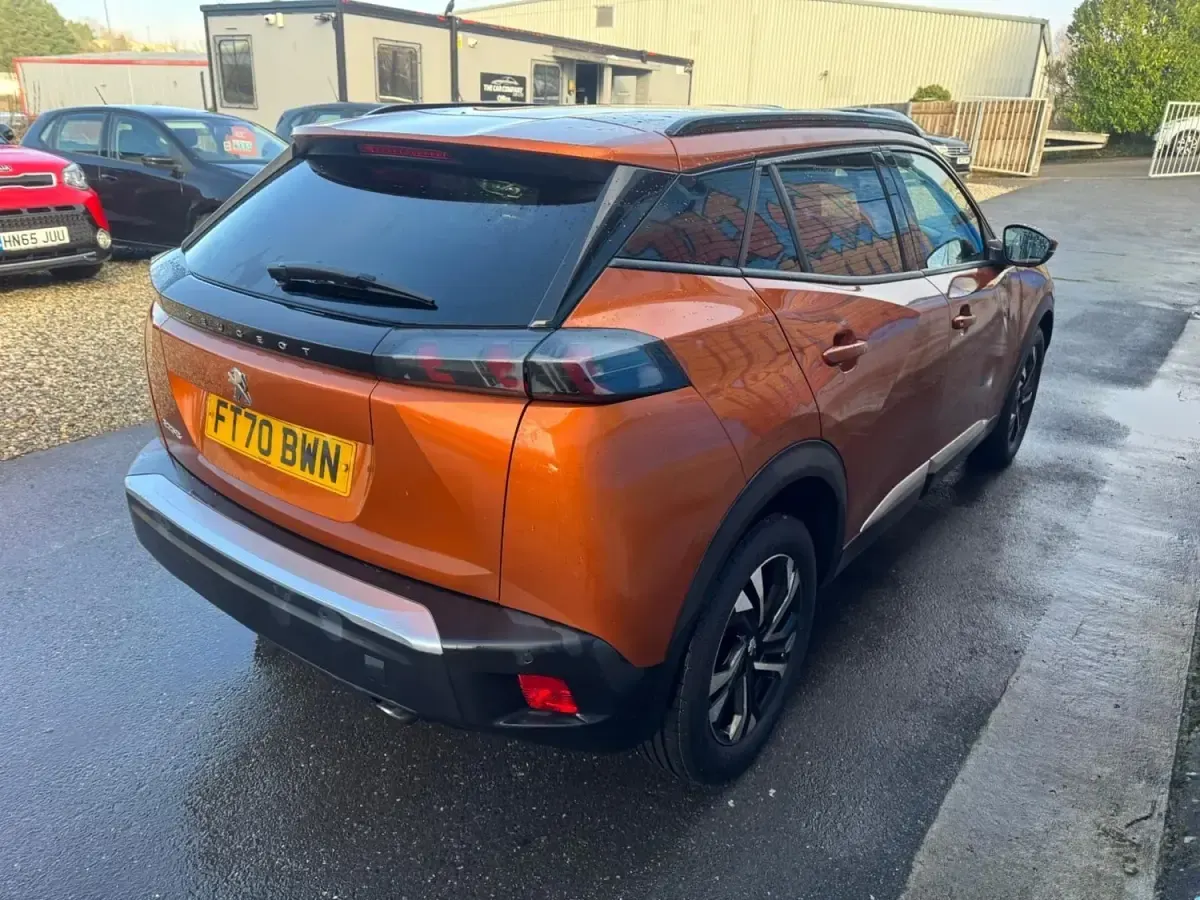 Gebraucht Peugeot 2008 Allure 110 PS (80 kW) 2021 Orange SUV