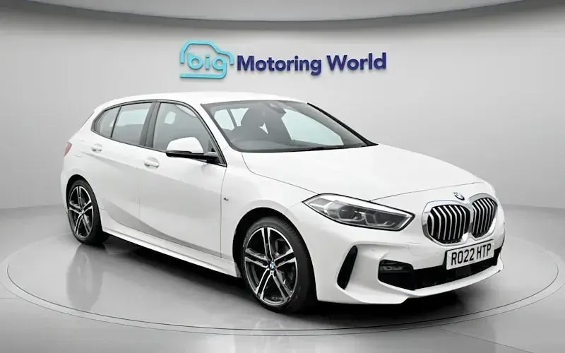 Second-hand BMW 118 M Sport 136 CP (100 kW) 2024 Hatchback
