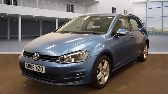 Used VW Golf VII Edition 125 HP (91 kW) 2017 Blue Hatchback
