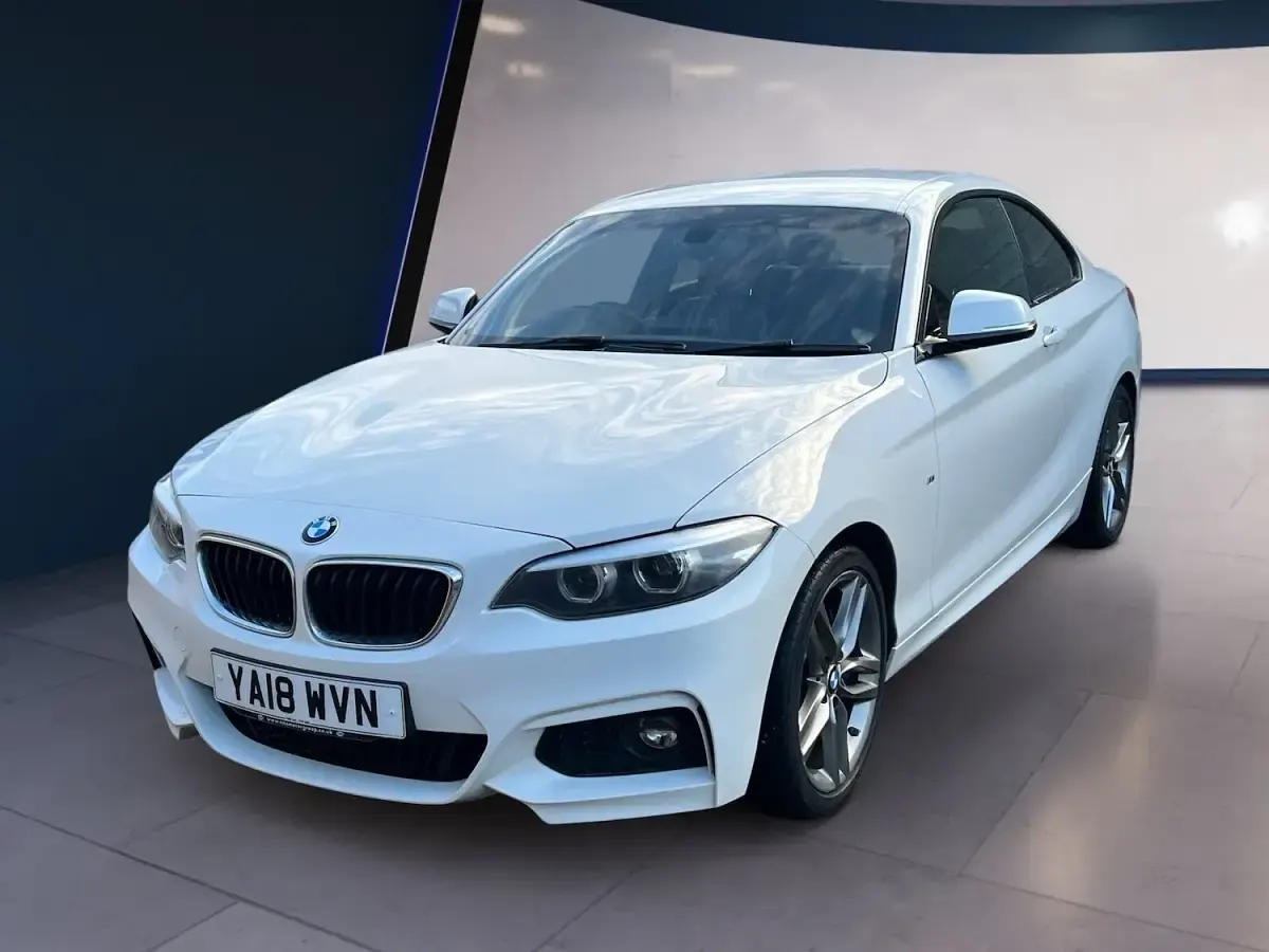 Used BMW 220 M Sport 181 HP (133 kW) 2018 White Coupe