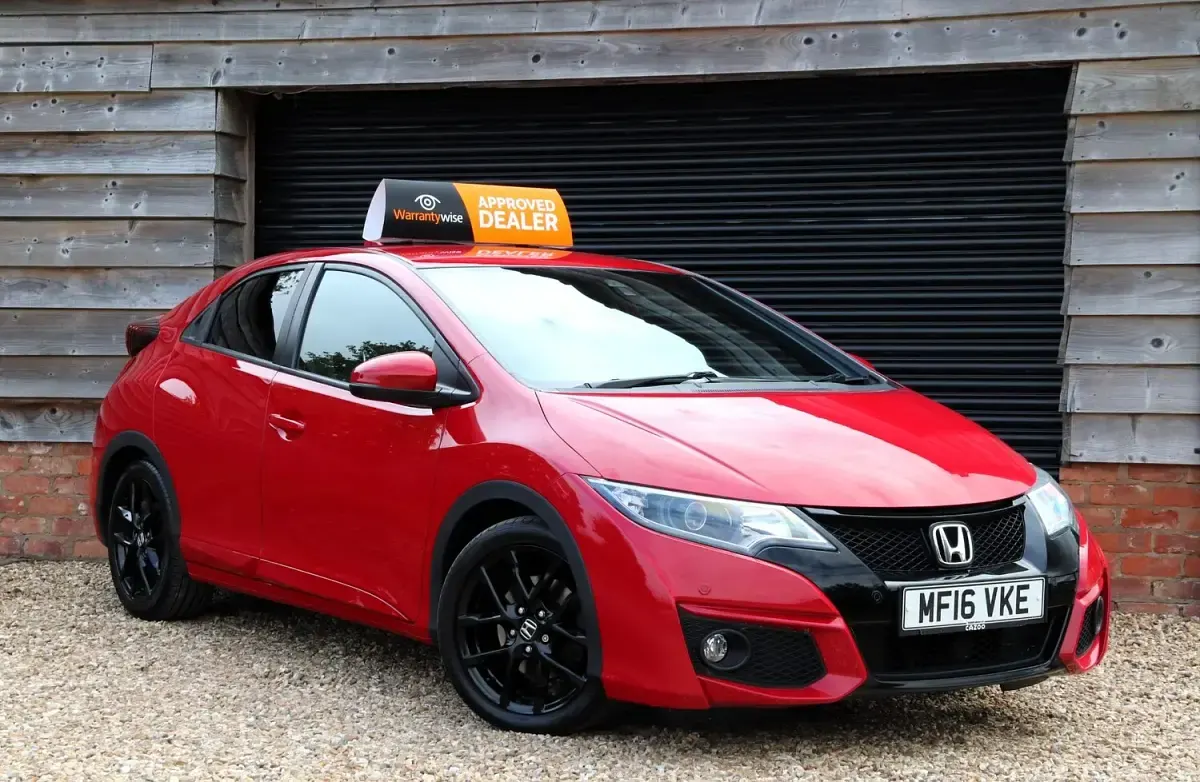 Used Honda Civic Sport 142 HP (104 kW) 2016 Red Hatchback