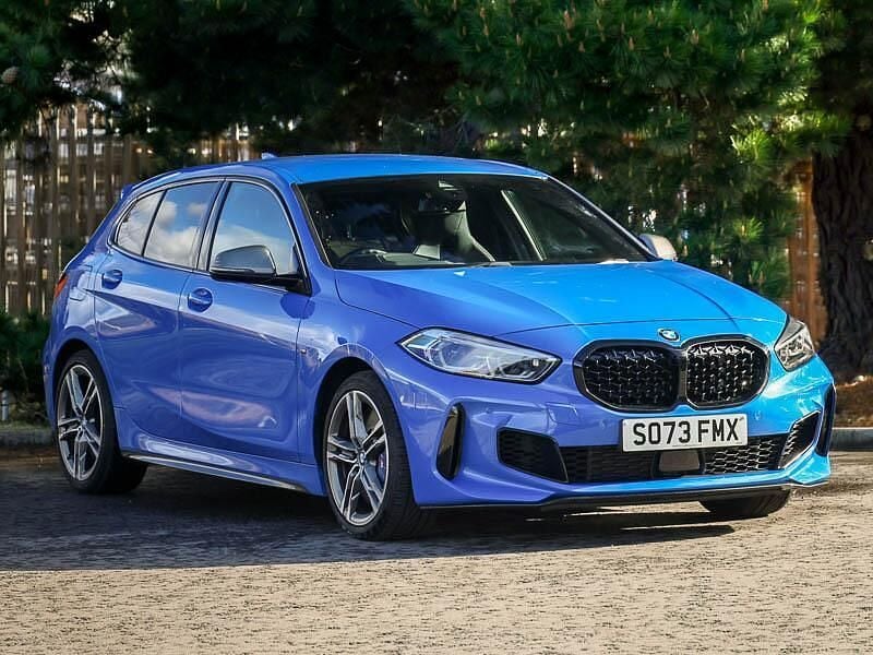 Used BMW M135 Comfort Edition 306 HP (225 kW) 2024 Blue Hatchback