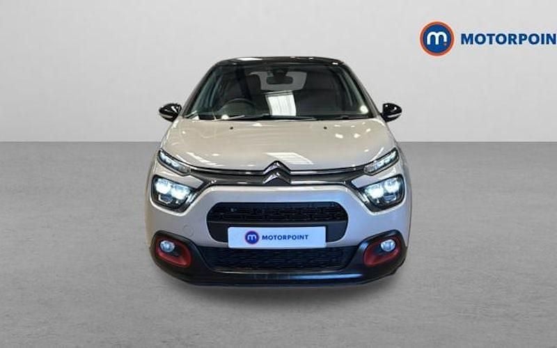 Used Citroën C3 PureTech 83 HP (61 kW) 2022 Beige Hatchback
