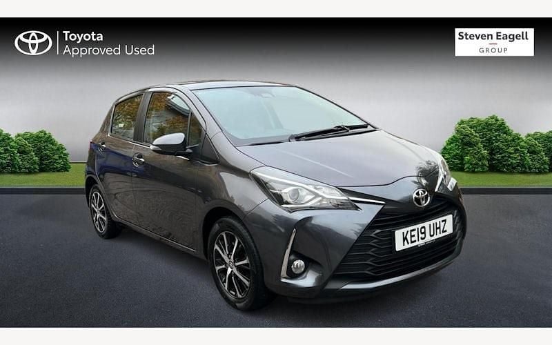 Used Toyota Yaris 111 HP (81 kW) 2019 Hatchback