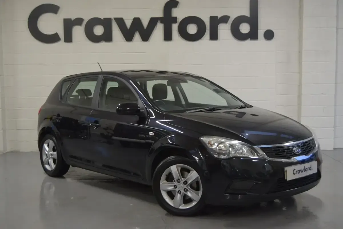 Używany Kia Ceed 2013 Czarny Hatchback