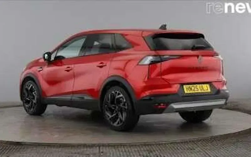 Used Renault Symbioz Iconic Esprit Alpine 143 HP (105 kW) 2025 Special metallic  flame red  SUV