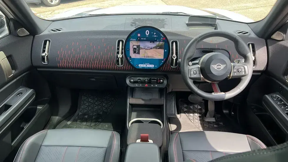 Used Mini Countryman 168 HP (123 kW) 2024 White SUV