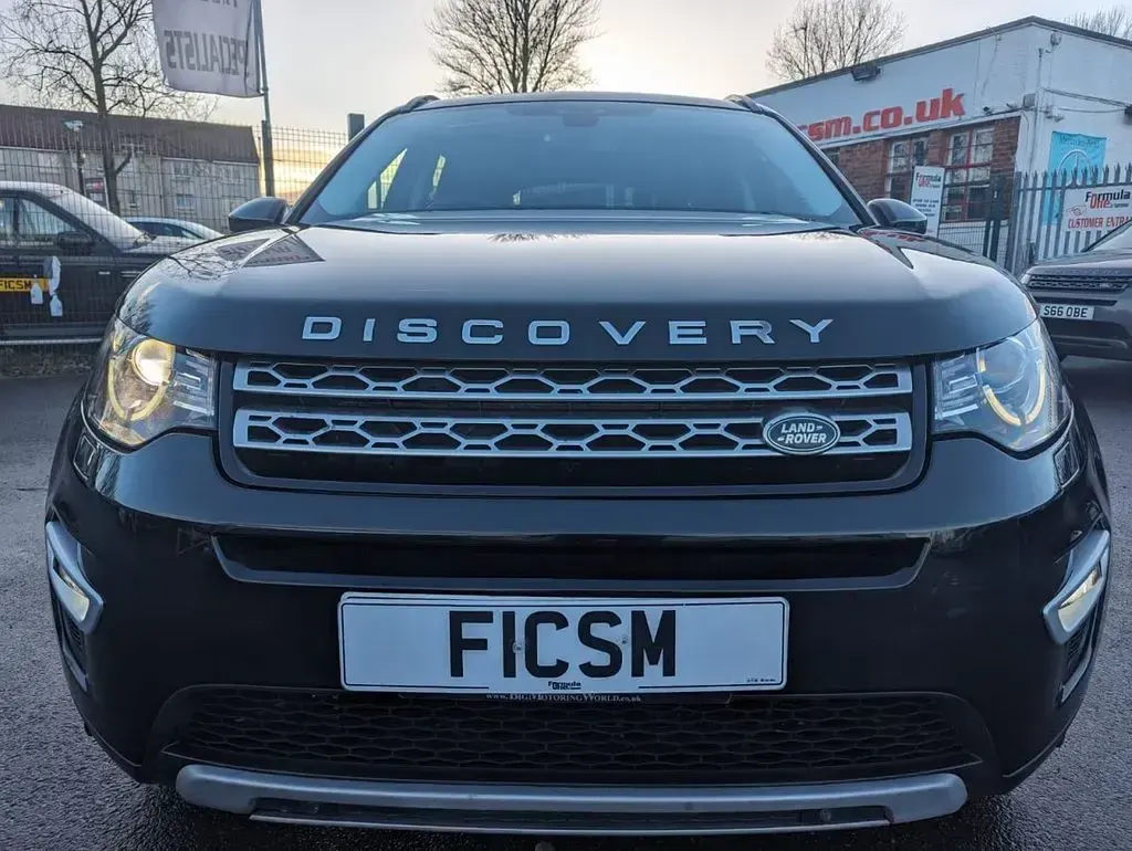 Used Land Rover Discovery Sport HSE Luxury 180 HP (132 kW) 2015 Black SUV
