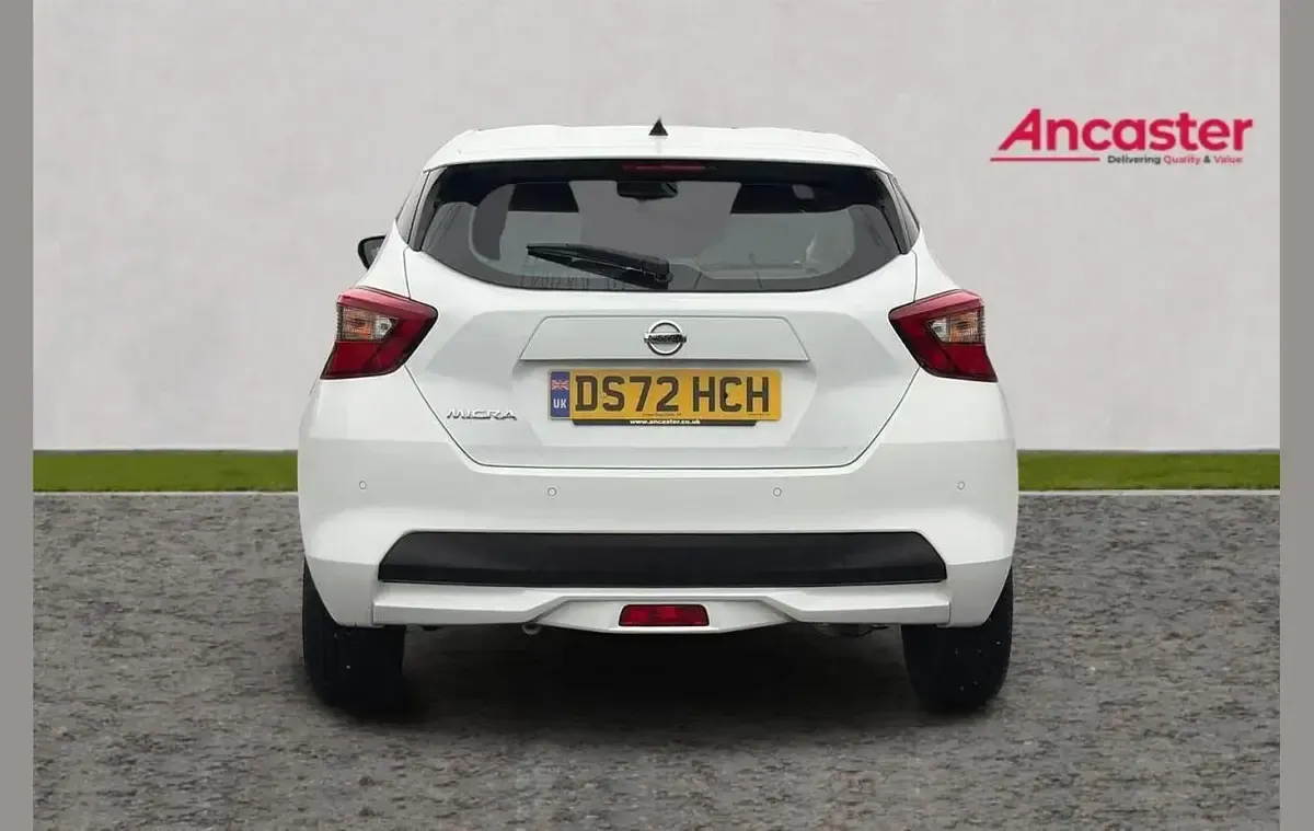 Second-hand Nissan Micra Acenta 91 CP (66 kW) 2022 Alb Hatchback