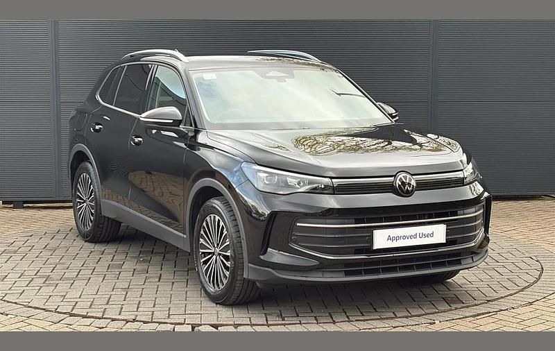 Used VW Tiguan Match 147 HP (108 kW) 2025 Black SUV