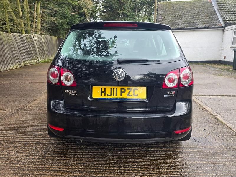 Used VW Golf VI SE 105 HP (77 kW) 2011 Black Hatchback