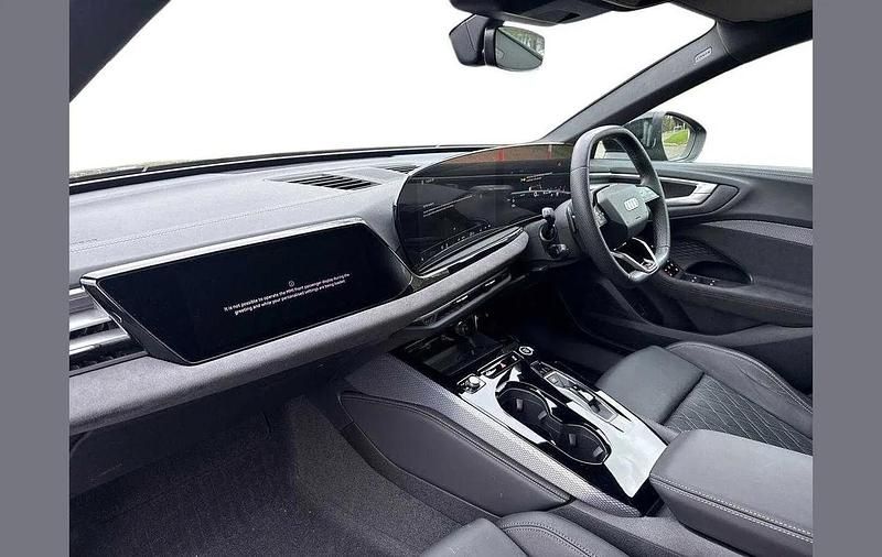 Used Audi A5 Advanced 200 HP (147 kW) 2024 Grey Estate