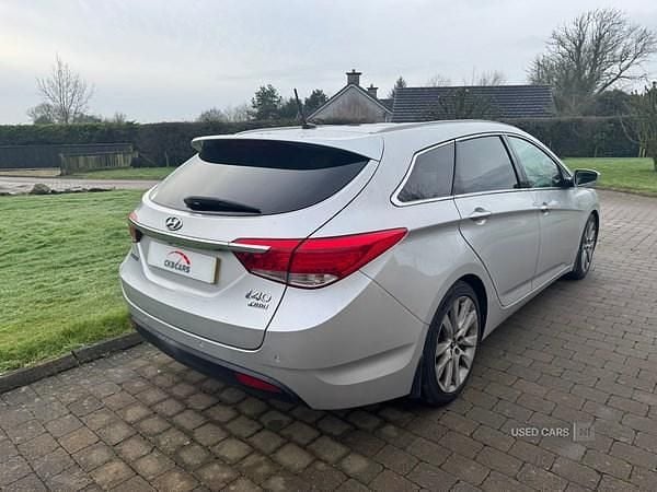 Used Hyundai i40 Premium 136 HP (100 kW) 2012 Silver Estate