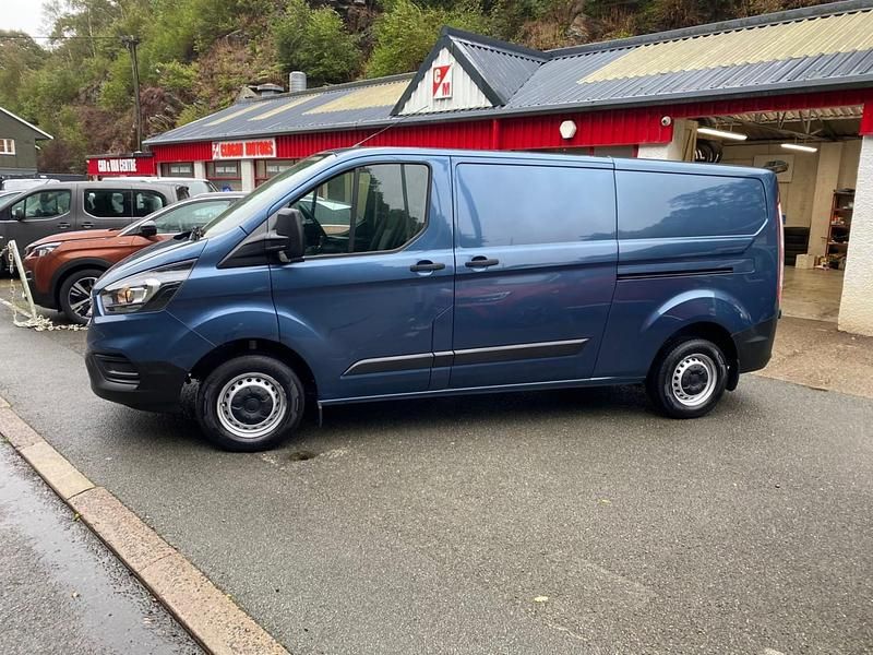 Used Ford Transit Custom 130 HP (95 kW) 2022 Blue Van