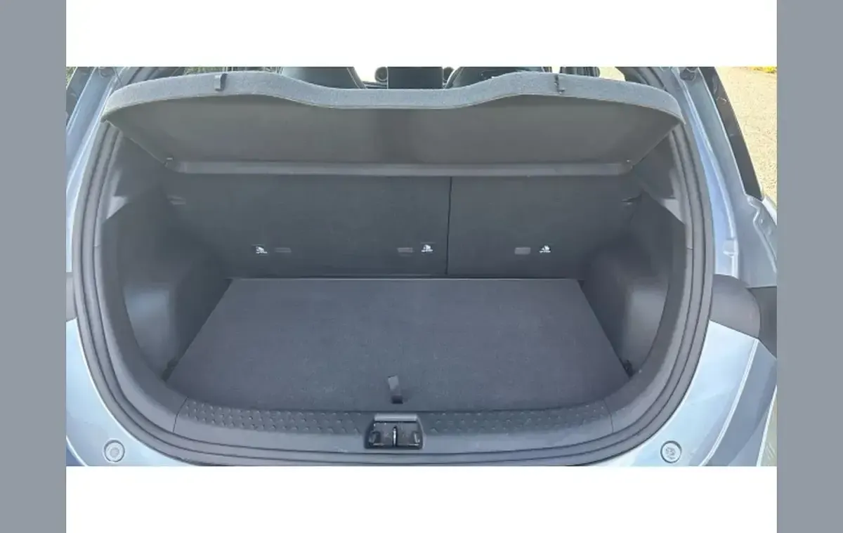 Used BYD Dolphin Comfort 150 kW (204 HP) 2024 Grey Hatchback