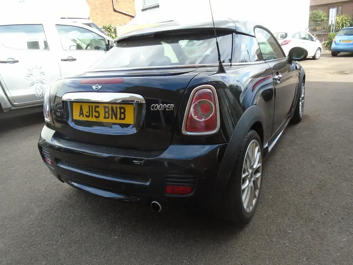 Used Mini Cooper Coupé 2015 Black Coupe