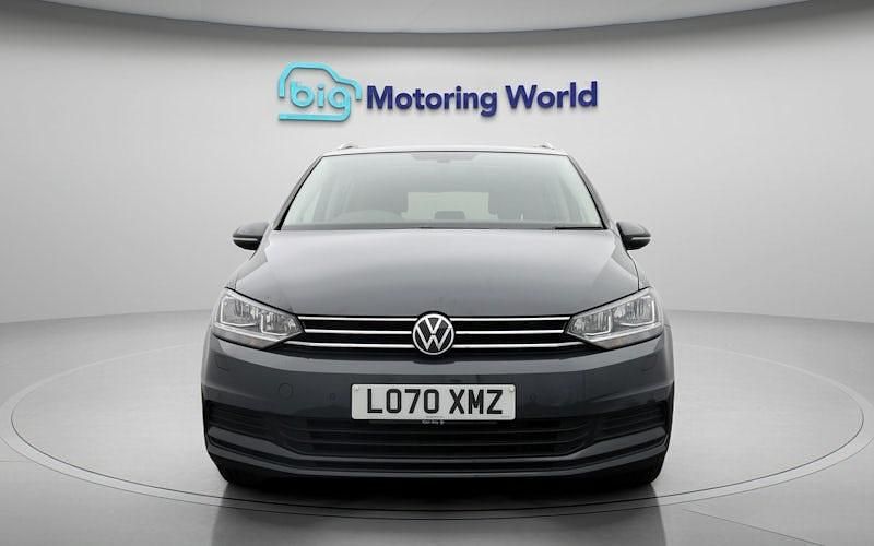 Used VW Touran Family 150 HP (110 kW) 2024 MPV