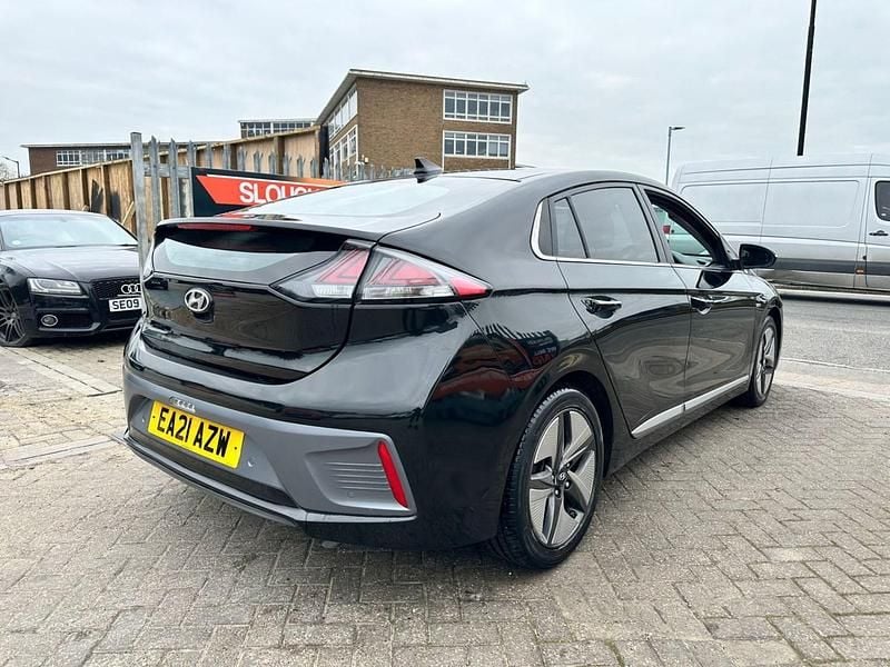 Used Hyundai Ioniq Premium SE 141 HP (103 kW) 2021 Black Hatchback